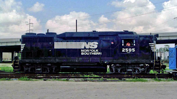ns2595a