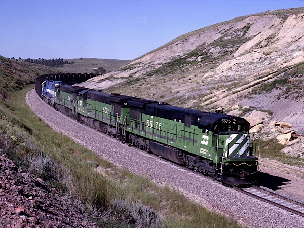 Burlington Northern #5575