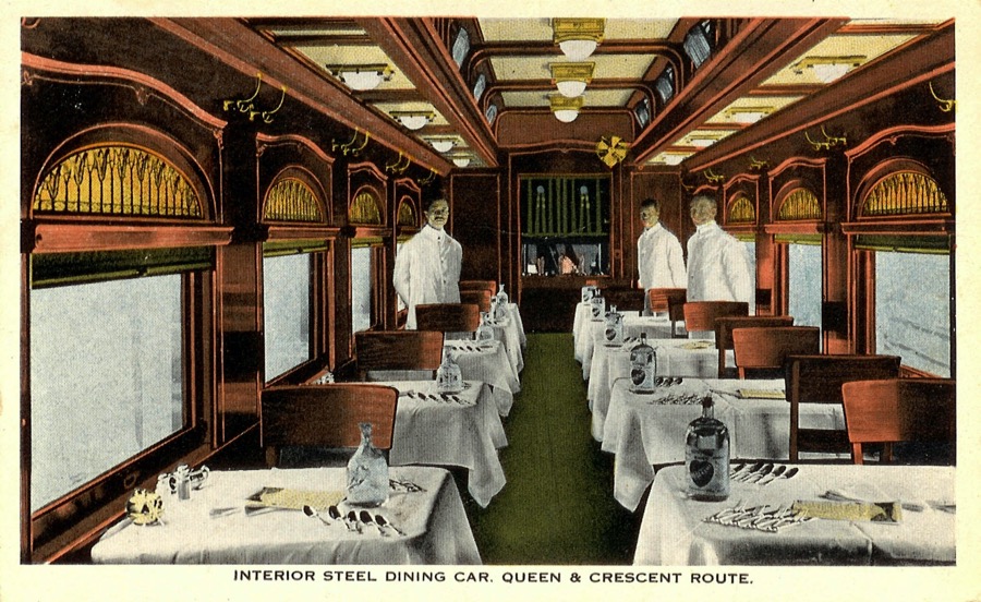 sou_postcard_diningcar