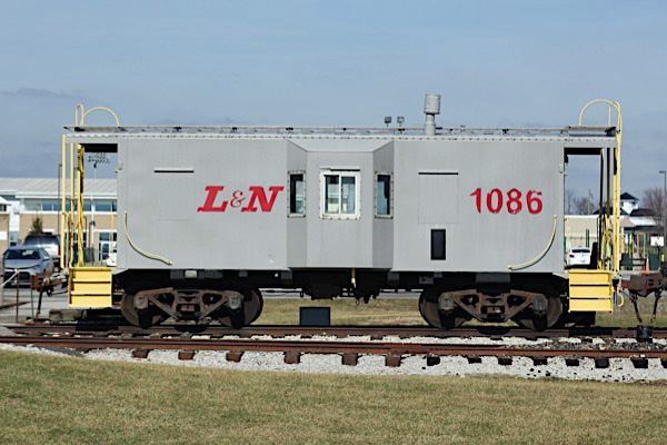 ln1086b