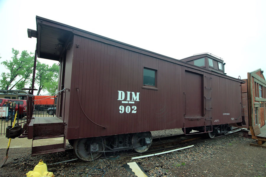 dim902