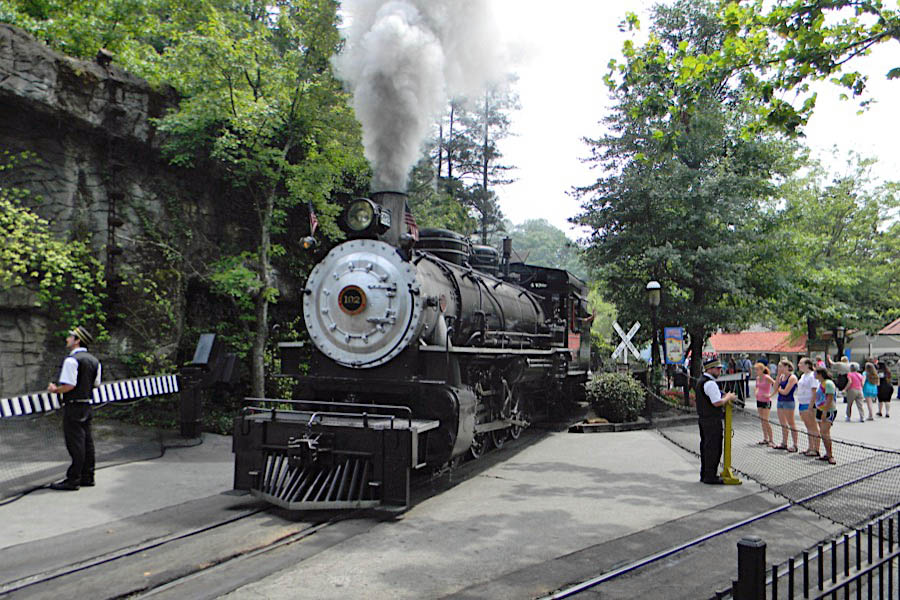 Dollywood #192