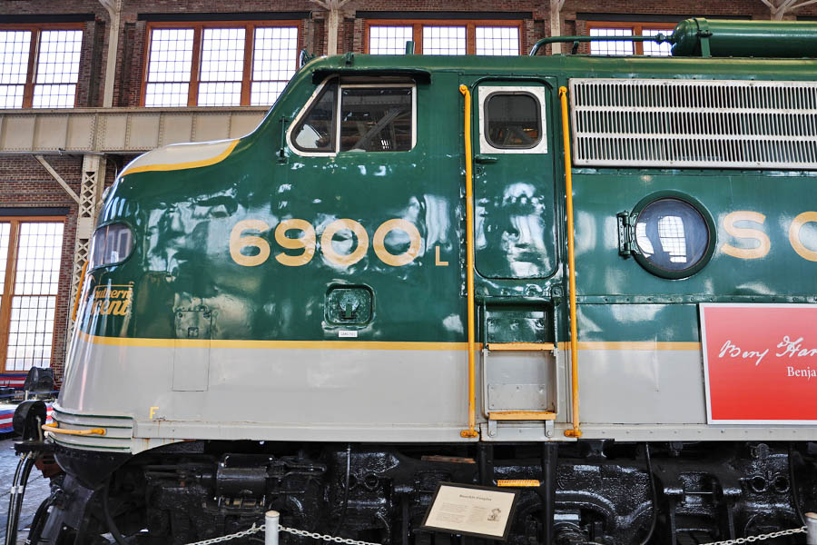 sou6900w