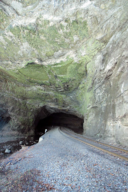 tunnel8