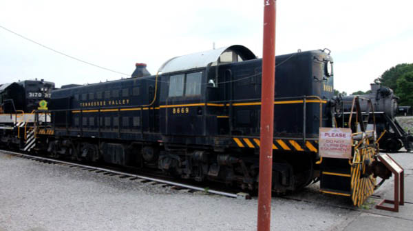 tvrm8669d