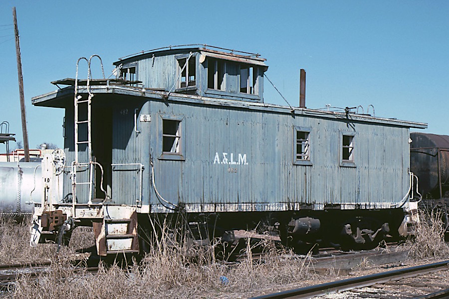 alm482