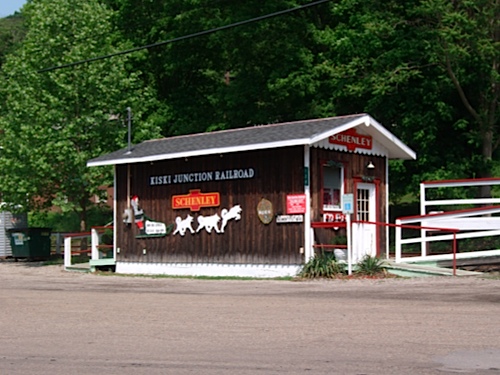 Kiski Junction depot